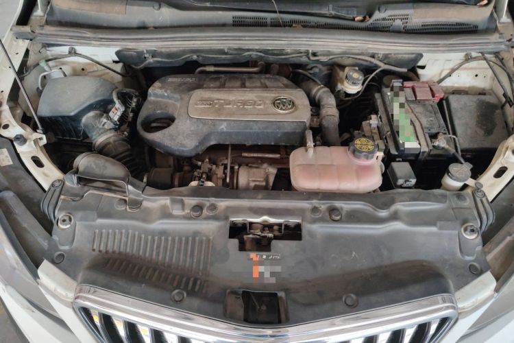 Used Buick Encore 2014 1.4T Automatic All-Wheel-Drive Flagship Edition Engine Bay