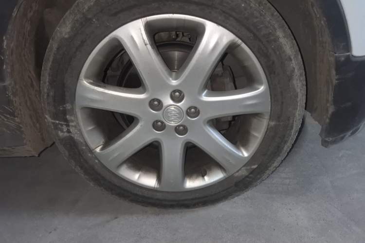 Used Buick Encore 2014 1.4T Automatic Two-Wheel Drive Urban Elite Model Exterior 1