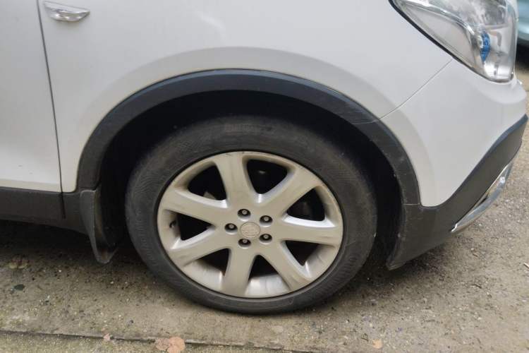 Used Buick Encore 2014 1.4T Automatic Two-Wheel Drive Urban Elite Model Exterior 1