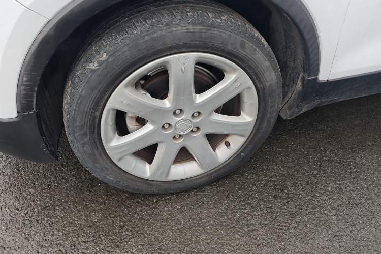Used Buick Encore 2014 1.4T Automatic Two-Wheel Drive Urban Elite Model Exterior 10