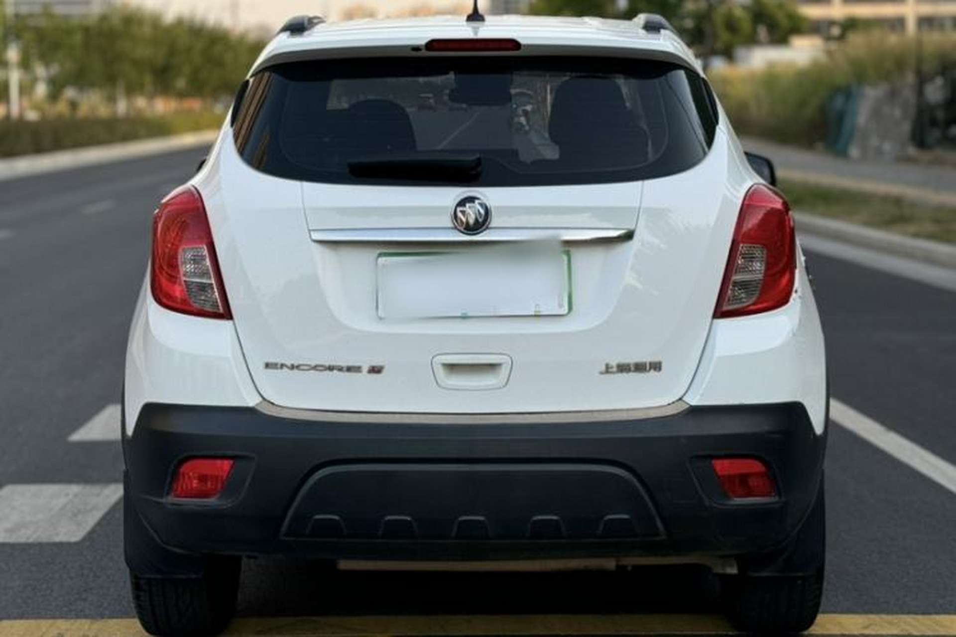 Used Buick Encore 2014 1.4T Manual Two-Wheel Drive Urban Advanced Model Exterior 4