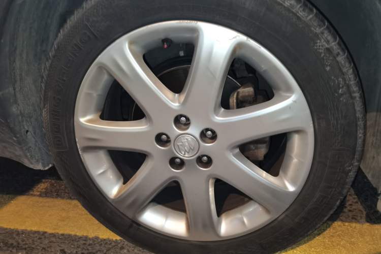 Used Buick Encore 2014 1.4T Automatic Two-Wheel Drive Urban Elite Model Exterior 7