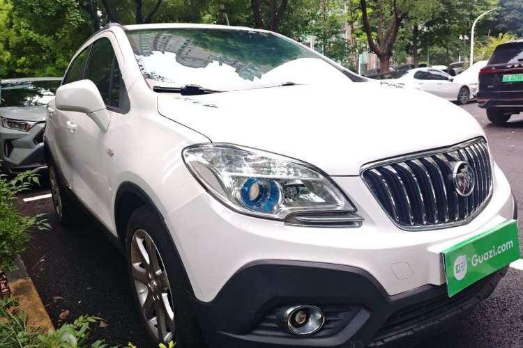Used Buick Encore 2014 1.4T Automatic Two-Wheel Drive Urban Elite Model Front Right 45 Deg