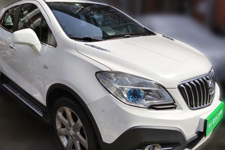 Used Buick Encore 2014 1.4T Automatic All-Wheel-Drive Flagship Edition Front Right 45 Deg