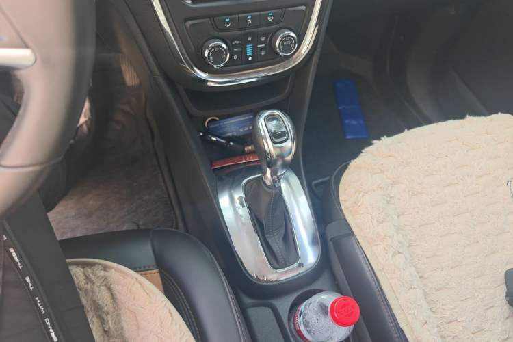 Used Buick Encore 2014 1.4T Automatic All-Wheel-Drive Flagship Edition Gear Lever