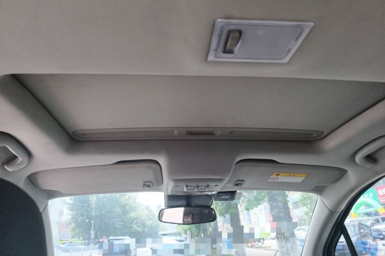 Used Buick Encore 2014 1.4T Automatic Two-Wheel Drive Urban Elite Model Headliner