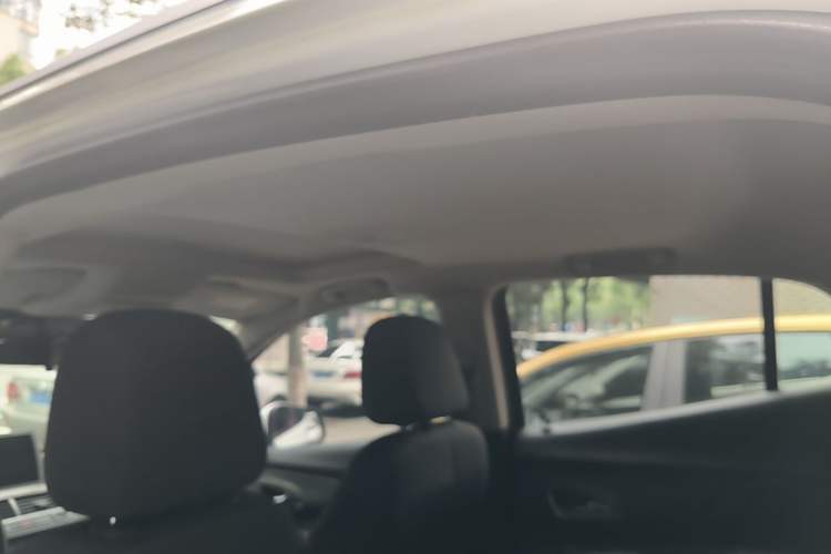 Used Buick Encore 2014 1.4T Automatic Two-Wheel Drive Urban Elite Model Headliner