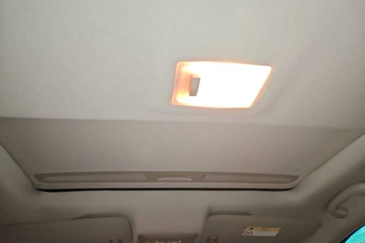 Used Buick Encore 2014 1.4T Automatic Two-Wheel Drive Urban Leading Model Headliner