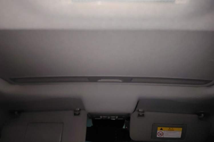 Used Buick Encore 2014 1.4T Automatic Two-Wheel Drive Urban Elite Model Headliner