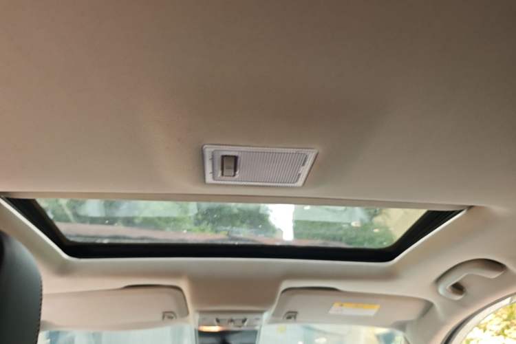 Used Buick Encore 2014 1.4T Automatic Two-Wheel Drive Urban Leading Model Headliner