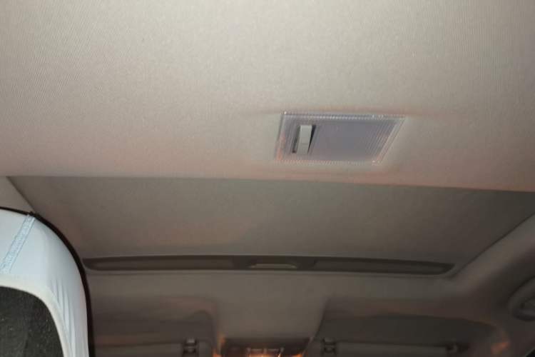 Used Buick Encore 2014 1.4T Automatic Two-Wheel Drive Urban Elite Model Headliner