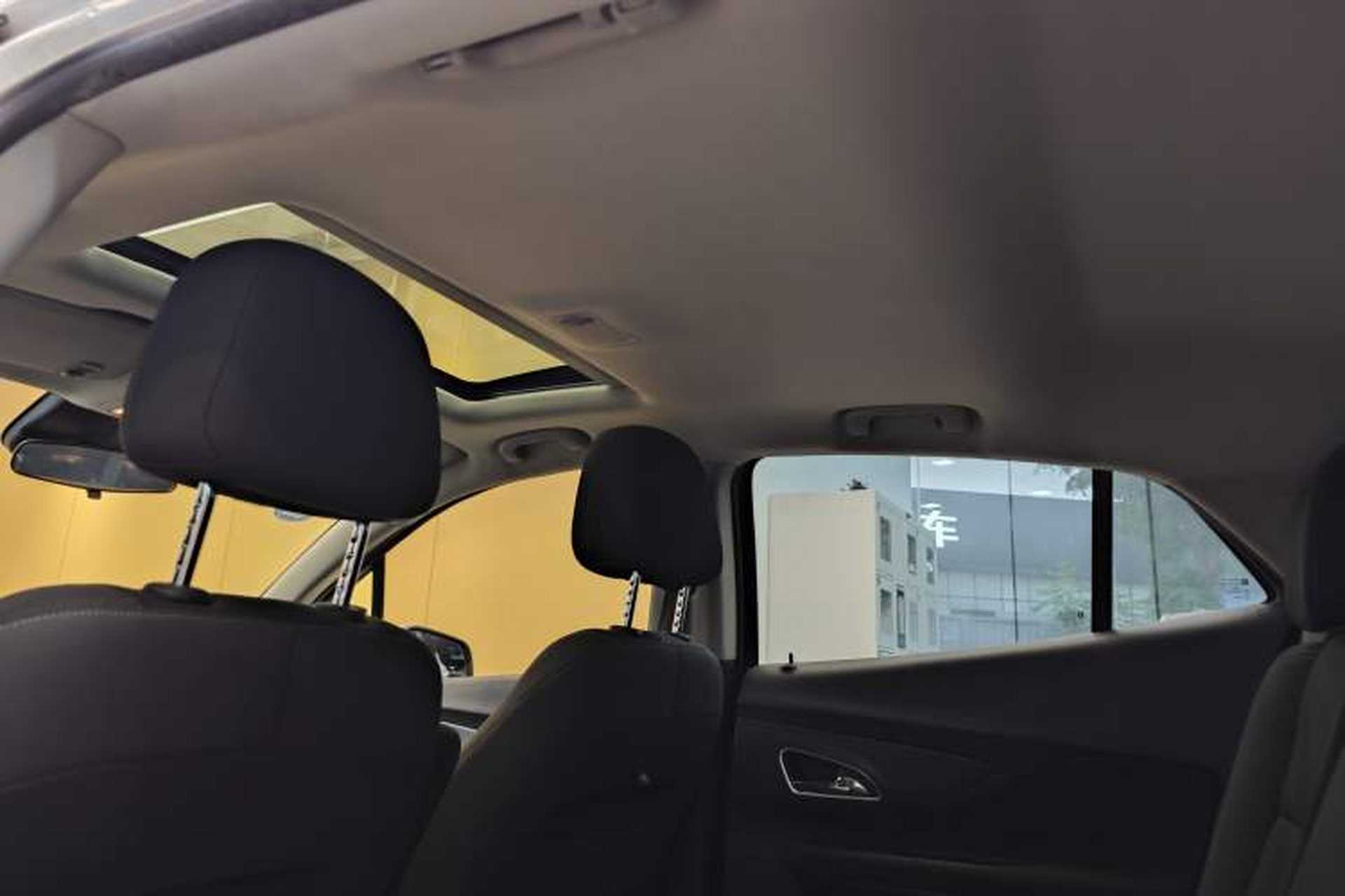 Used Buick Encore 2014 1.4T Automatic Two-Wheel Drive Urban Elite Model Headliner