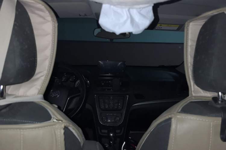 Used Buick Encore 2014 1.4T Automatic Two-Wheel Drive Urban Elite Model Headliner
