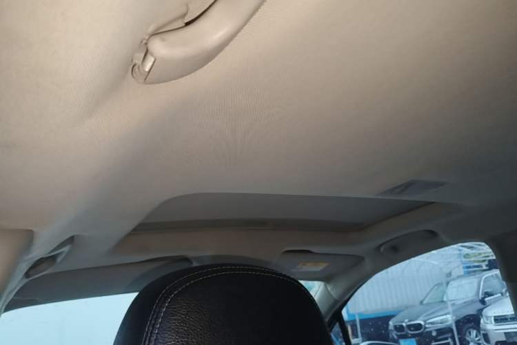 Used Buick Encore 2014 1.4T Automatic Two-Wheel Drive Urban Elite Model Headliner