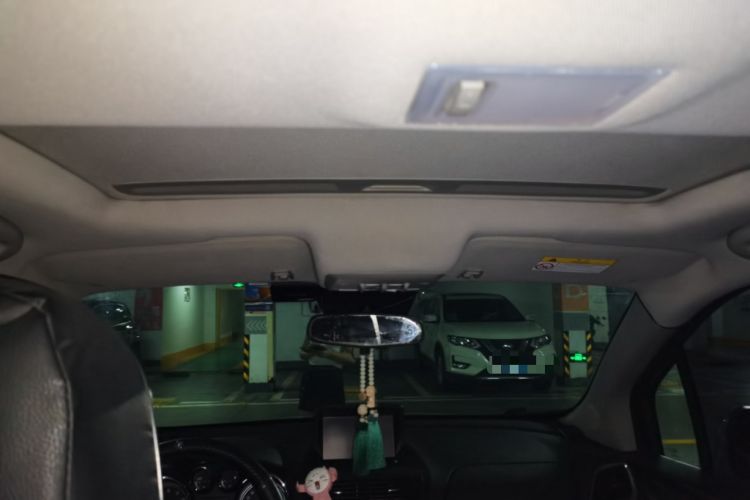 Used Buick Encore 2014 1.4T Manual Two-Wheel Drive Urban Advanced Model Headliner