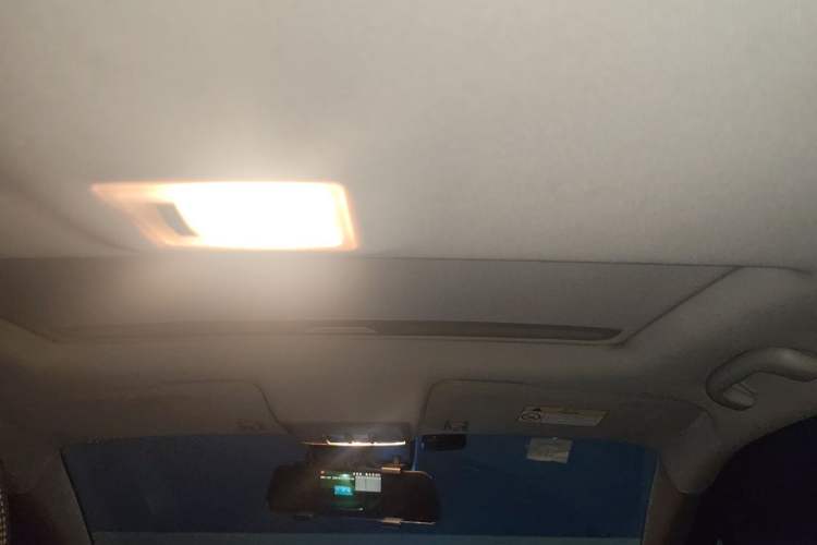 Used Buick Encore 2014 1.4T Automatic Two-Wheel Drive Urban Elite Model Headliner