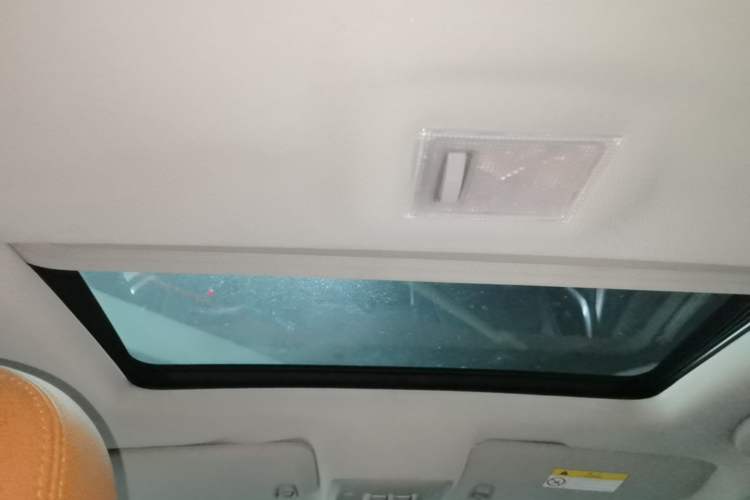 Used Buick Encore 2014 1.4T Manual Two-Wheel Drive Urban Advanced Model Headliner