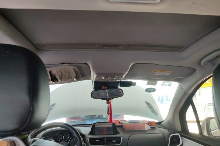 Used Buick Encore 2014 1.4T Automatic All-Wheel-Drive Flagship Edition Headliner