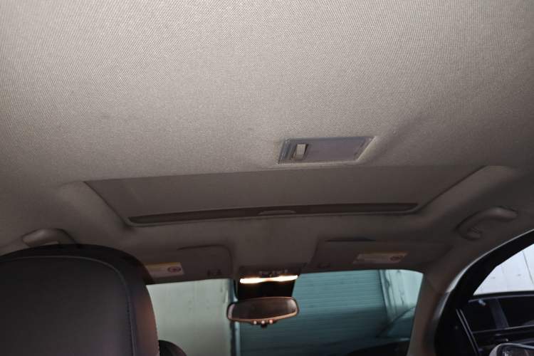 Used Buick Encore 2014 1.4T Automatic Two-Wheel Drive Urban Leading Model Headliner
