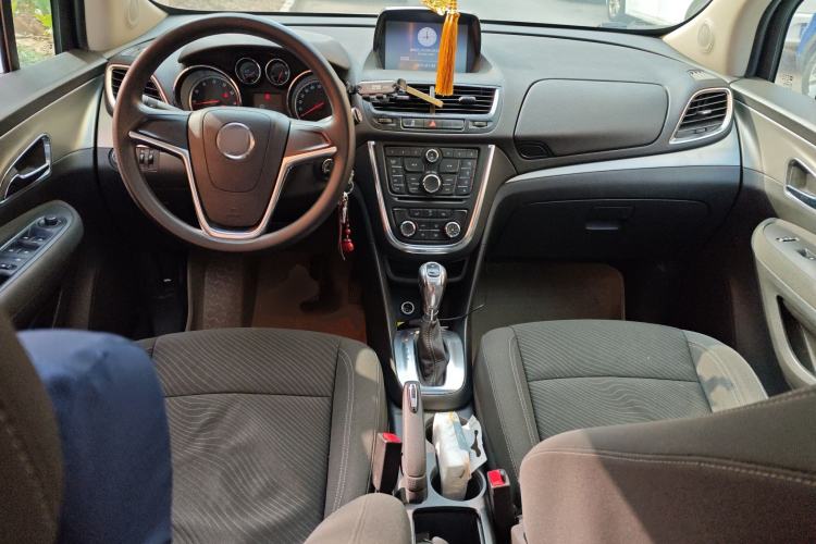 Used Buick Encore 2014 1.4T Automatic Two-Wheel Drive Urban Elite Model Interior 2