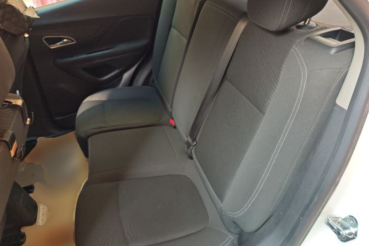 Used Buick Encore 2014 1.4T Automatic Two-Wheel Drive Urban Elite Model Interior 4