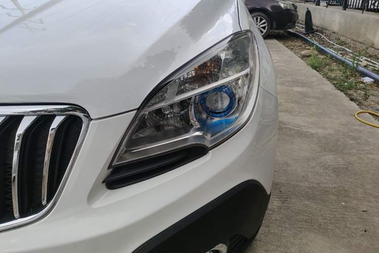 Used Buick Encore 2014 1.4T Automatic Two-Wheel Drive Urban Elite Model Left Front Headlight