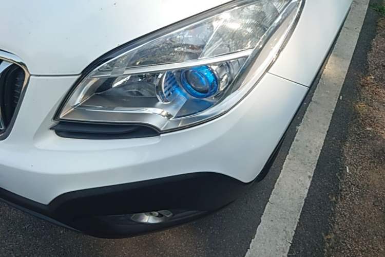 Used Buick Encore 2014 1.4T Automatic Two-Wheel Drive Urban Elite Model Left Front Headlight