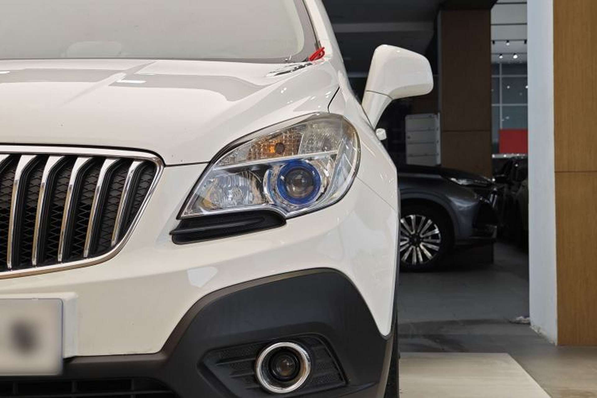 Used Buick Encore 2014 1.4T Automatic Two-Wheel Drive Urban Elite Model Left Front Headlight