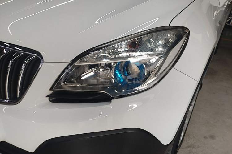 Used Buick Encore 2014 1.4T Automatic Two-Wheel Drive Urban Leading Model Left Front Headlight