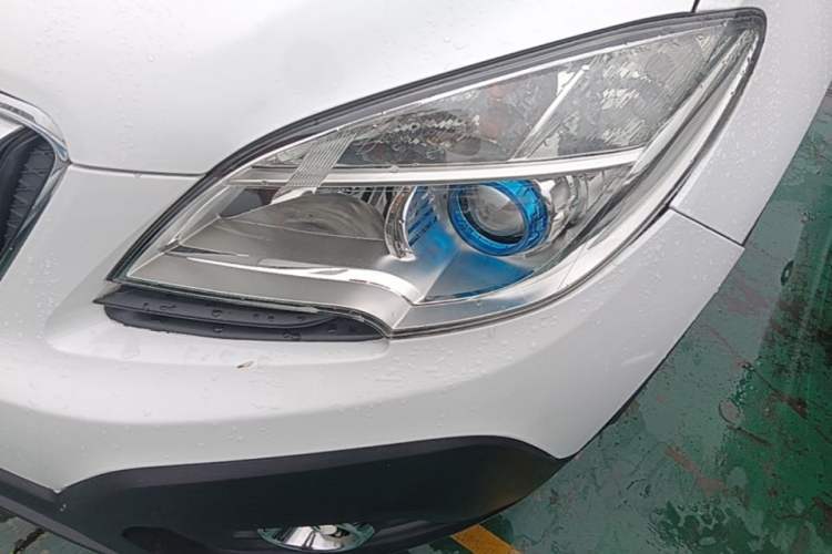 Used Buick Encore 2014 1.4T Automatic Two-Wheel Drive Urban Elite Model Left Front Headlight