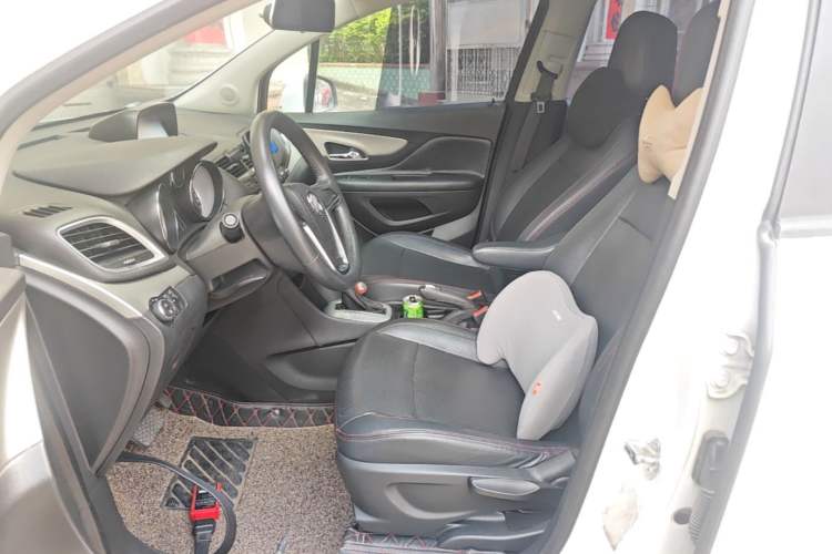 Used Buick Encore 2014 1.4T Automatic Two-Wheel Drive Urban Elite Model Left Front Seat