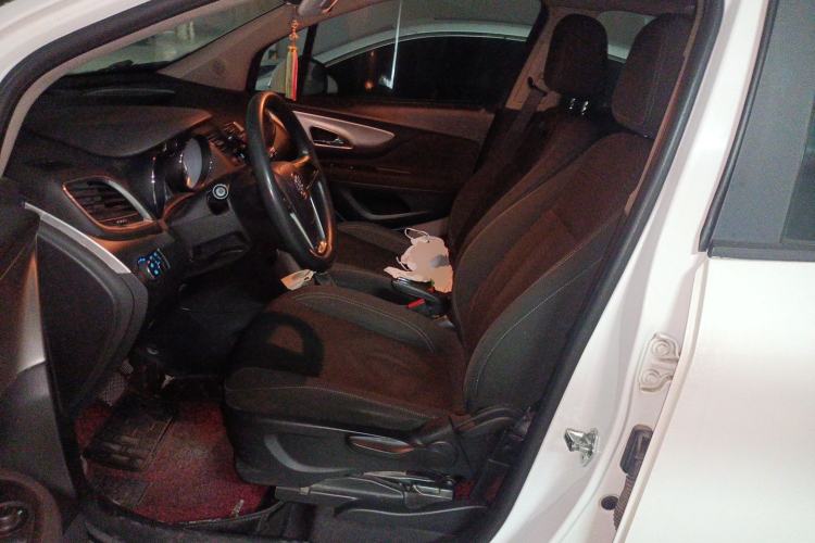 Used Buick Encore 2014 1.4T Automatic Two-Wheel Drive Urban Elite Model Left Front Seat