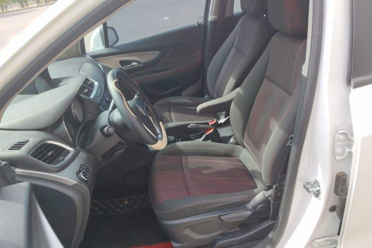 Used Buick Encore 2014 1.4T Manual Two-Wheel Drive Urban Advanced Model Left Front Seat