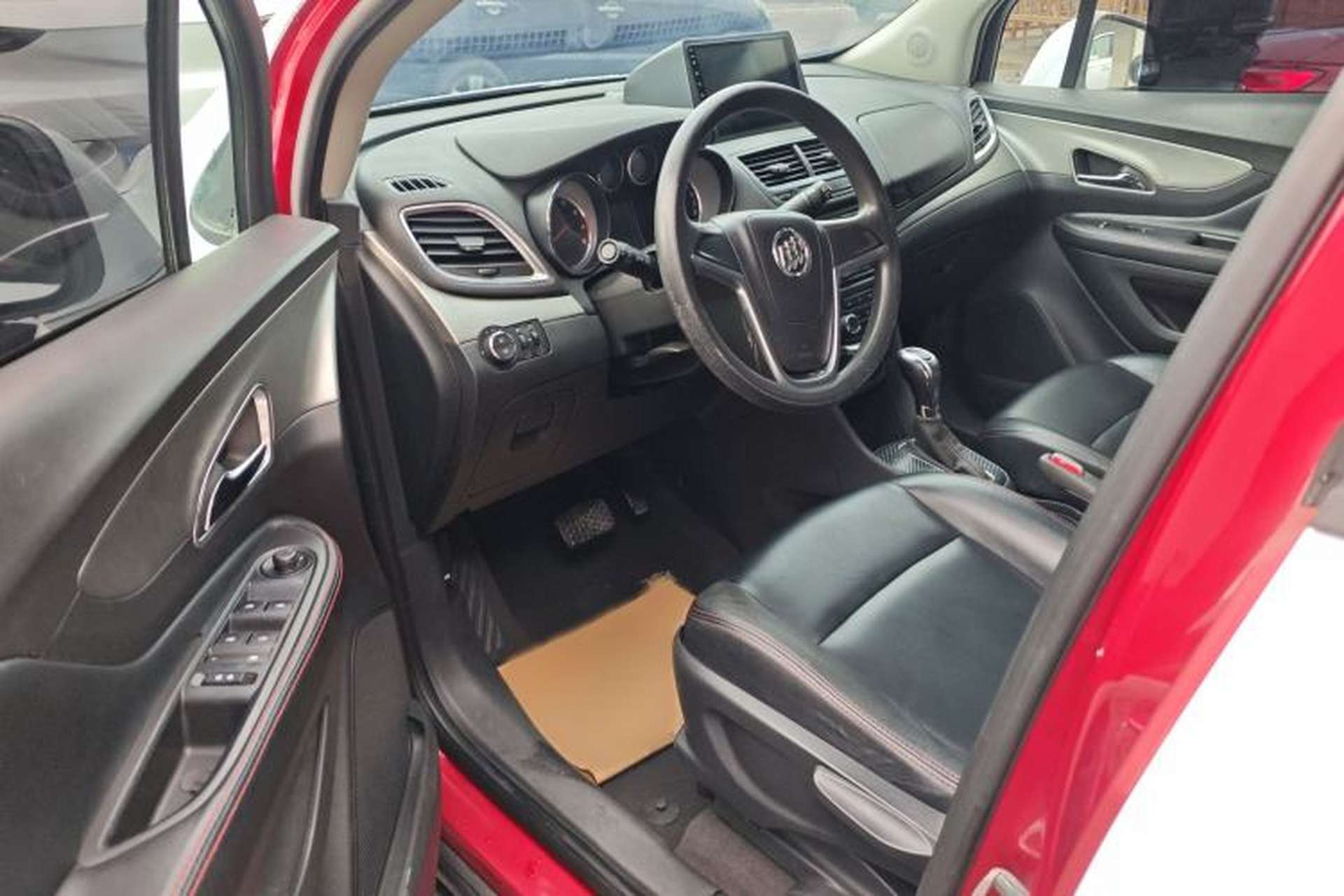 Used Buick Encore 2014 1.4T Automatic Two-Wheel Drive Urban Elite Model Left Front Seat