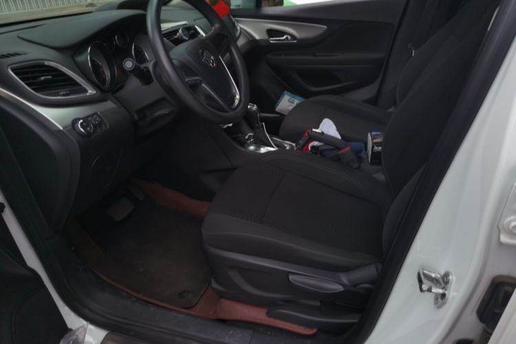 Used Buick Encore 2014 1.4T Automatic Two-Wheel Drive Urban Elite Model Left Front Seat