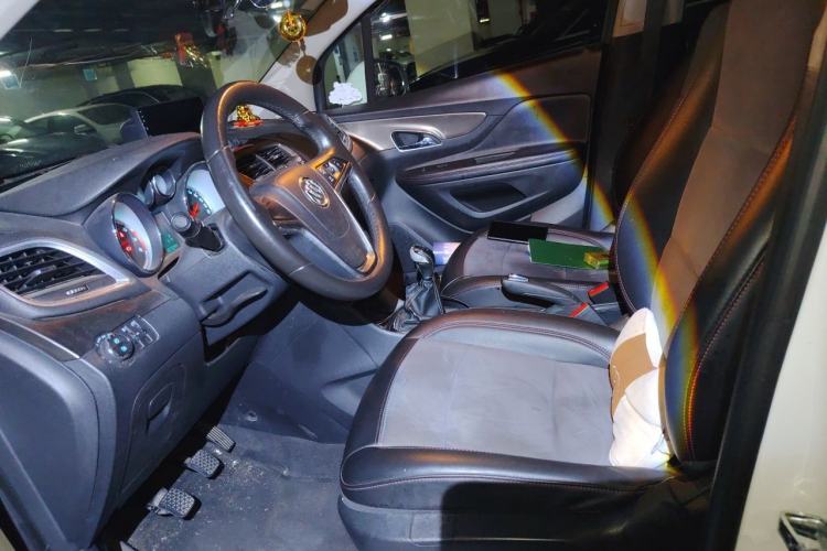 Used Buick Encore 2014 1.4T Manual Two-Wheel Drive Urban Sport Model Left Front Seat