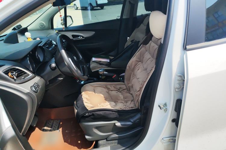 Used Buick Encore 2014 1.4T Automatic Two-Wheel Drive Urban Elite Model Left Front Seat