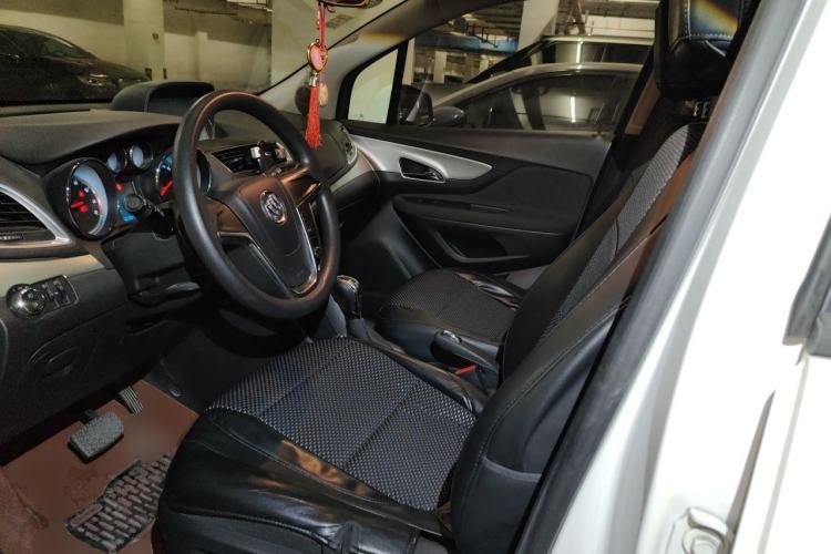 Used Buick Encore 2014 1.4T Automatic Two-Wheel Drive Urban Elite Model Left Front Seat