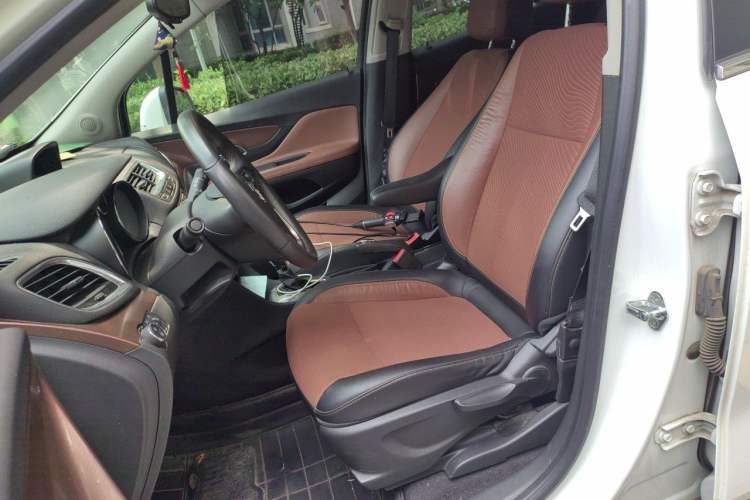 Used Buick Encore 2014 1.4T Automatic Two-Wheel Drive Urban Leading Model Left Front Seat
