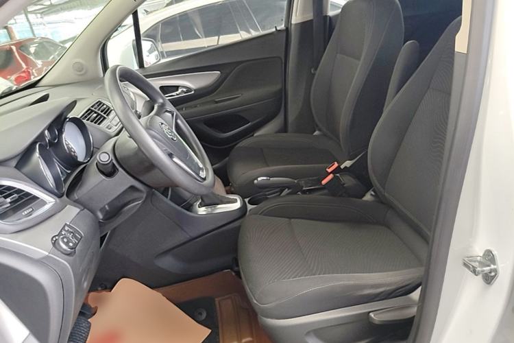 Used Buick Encore 2014 1.4T Automatic Two-Wheel Drive Urban Elite Model Left Front Seat