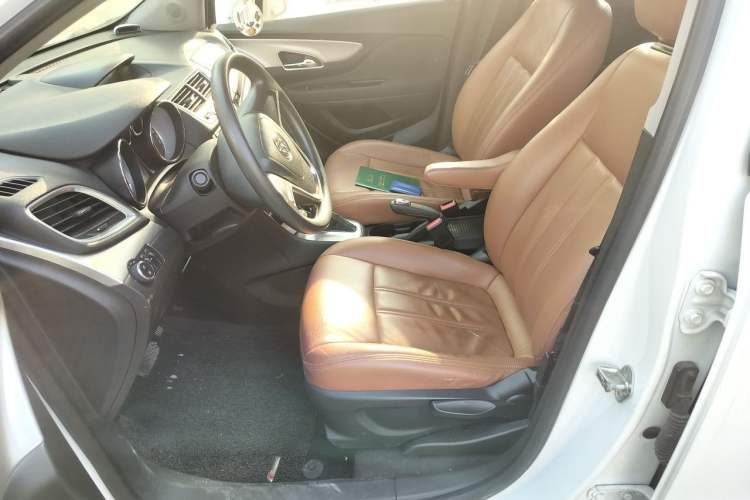 Used Buick Encore 2014 1.4T Automatic Two-Wheel Drive Urban Elite Model Left Front Seat
