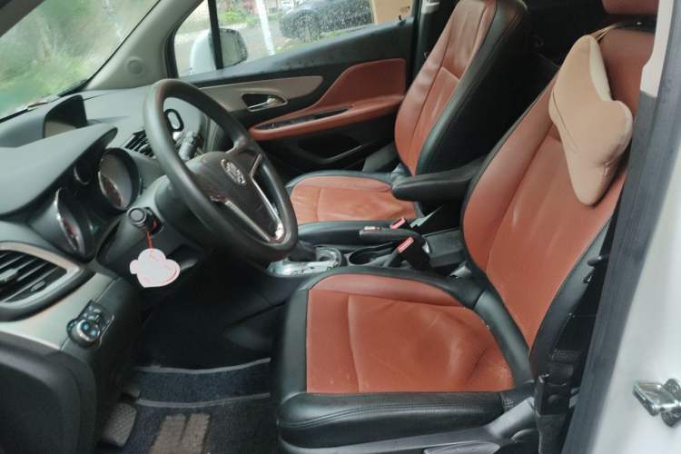Used Buick Encore 2014 1.4T Automatic Two-Wheel Drive Urban Elite Model Left Front Seat