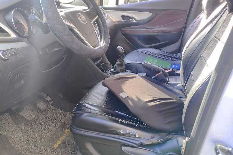 Used Buick Encore 2014 1.4T Manual Two-Wheel Drive Urban Advanced Model Left Front Seat
