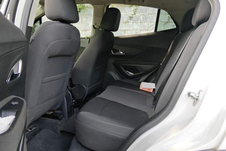 Used Buick Encore 2014 1.4T Automatic Two-Wheel Drive Urban Elite Model Left Rear Seat