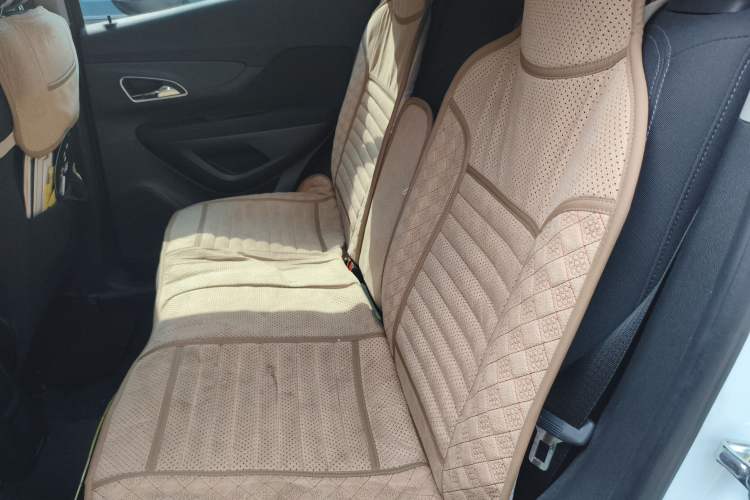 Used Buick Encore 2014 1.4T Automatic Two-Wheel Drive Urban Leading Model Left Rear Seat