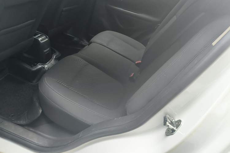 Used Buick Encore 2014 1.4T Automatic Two-Wheel Drive Urban Elite Model Left Rear Seat