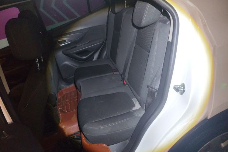 Used Buick Encore 2014 1.4T Automatic Two-Wheel Drive Urban Elite Model Left Rear Seat