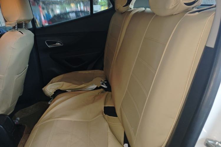 Used Buick Encore 2014 1.4T Automatic Two-Wheel Drive Urban Elite Model Left Rear Seat