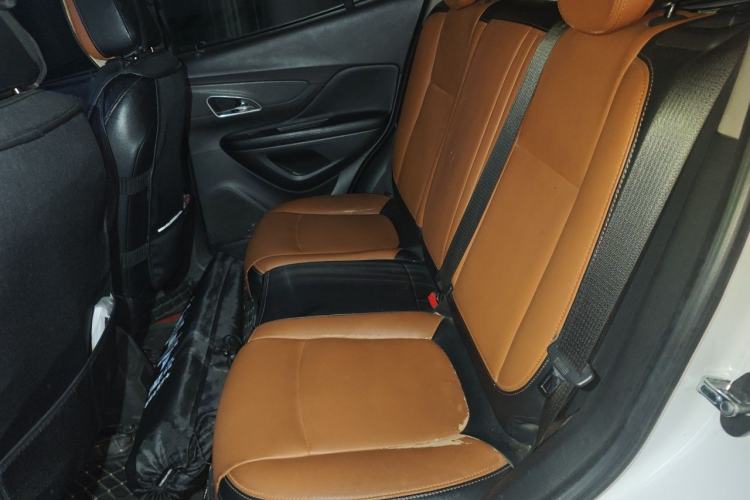 Used Buick Encore 2014 1.4T Manual Two-Wheel Drive Urban Advanced Model Left Rear Seat