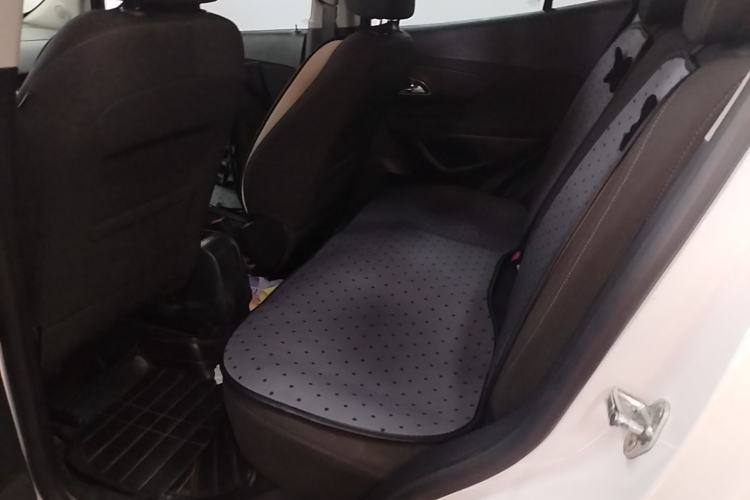Used Buick Encore 2014 1.4T Automatic Two-Wheel Drive Urban Elite Model Left Rear Seat